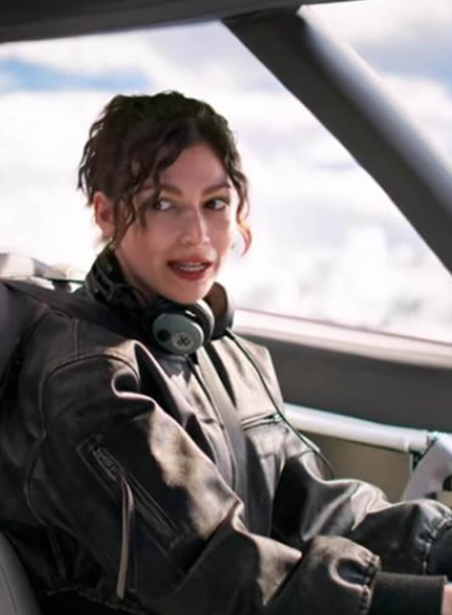 Úrsula Corberó Black Leather Jacket