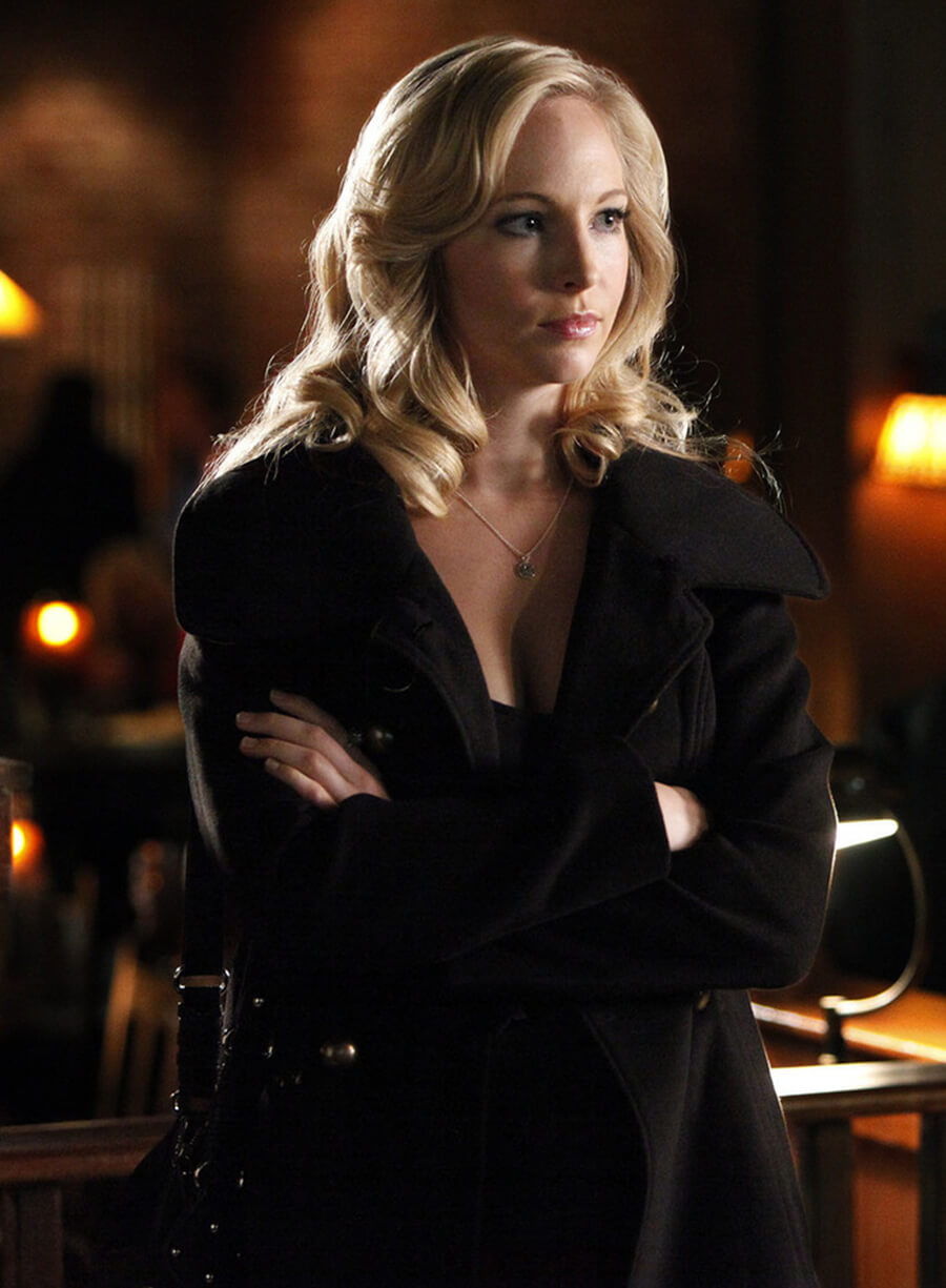 Caroline Forbes The Vampire Diaries S03 Black Coat
