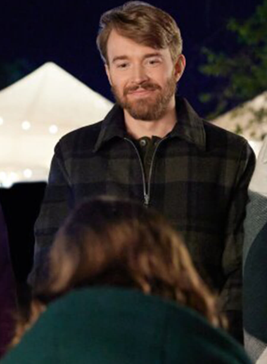 Chandler Massey Mystic Christmas Plaid Jacket