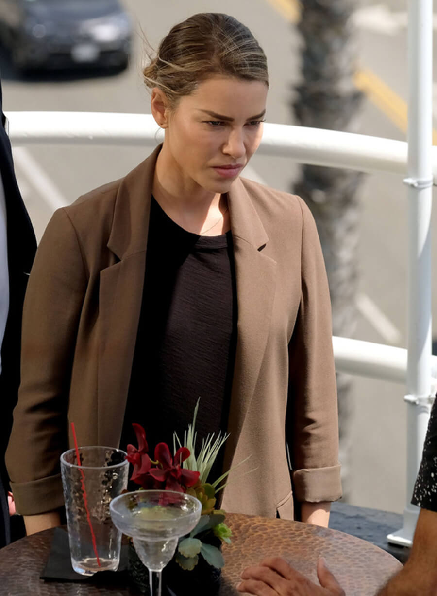 Chloe Decker Lucifer S03 Brown Blazer