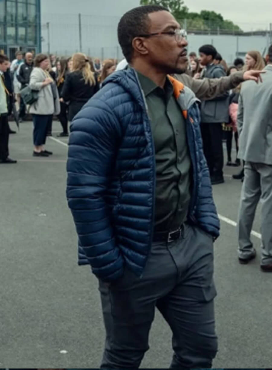 DI Luke Bascombe Adolescence 2025 Blue Puffer Jacket