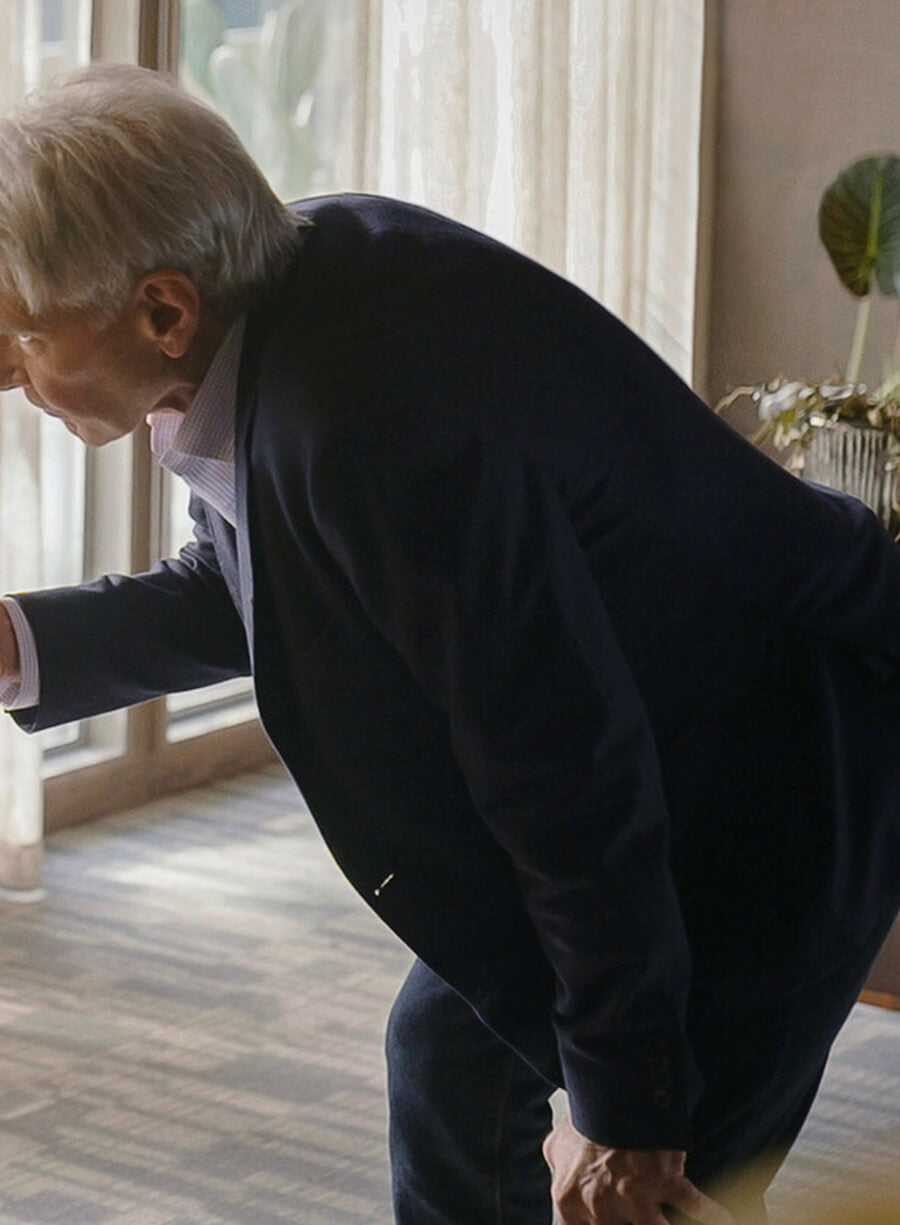 Dr. Paul Rhoades Shrinking Blue Blazer