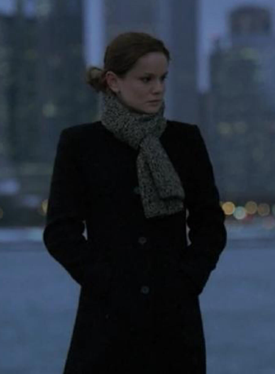 Dr. Sara Tancredi Prison Break Black Coat