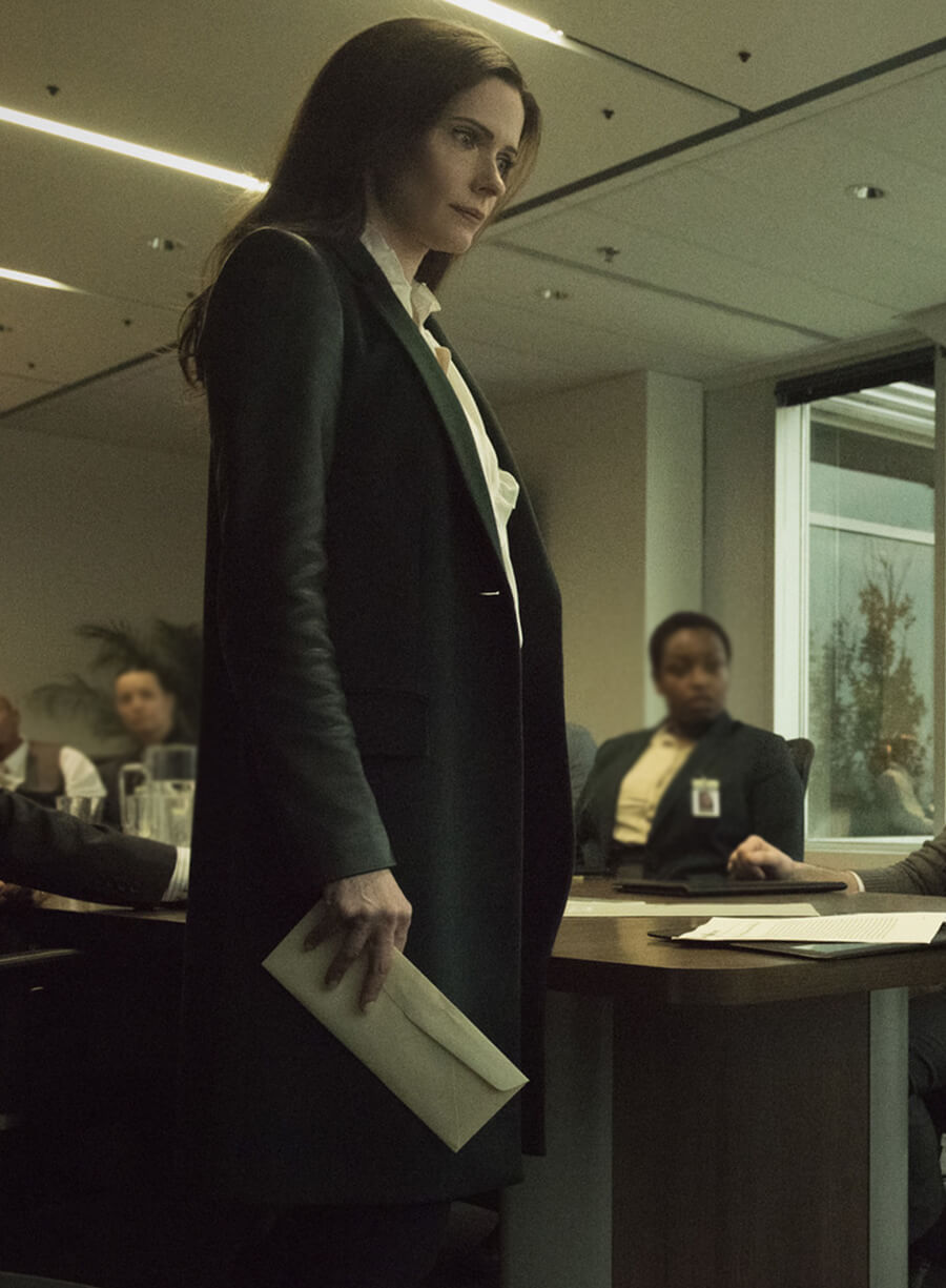 Elizabeth Tulloch Superman & Lois Black Wool Coat