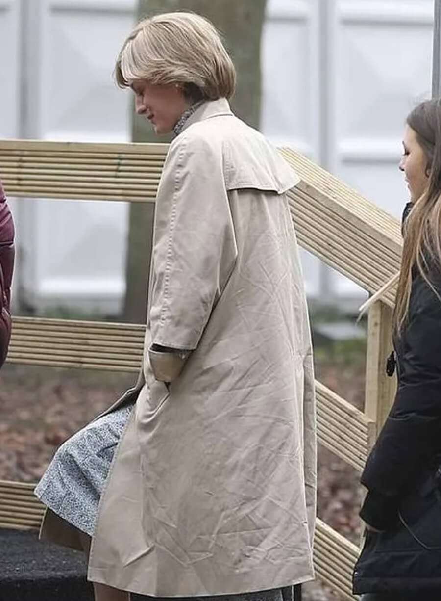 Emma Corrin The Crown S04 Trench Coat