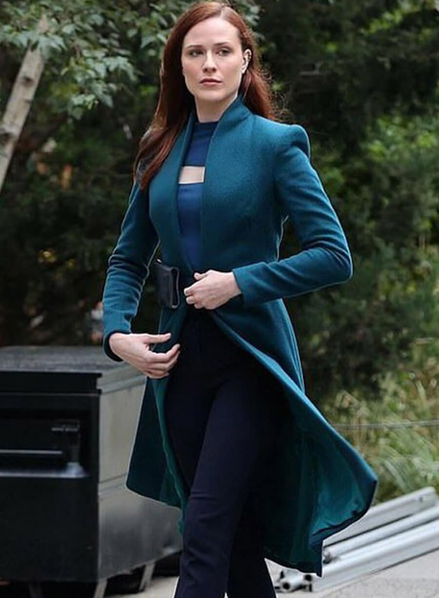 Evan Rachel Wood Westworld S04 Blue Coat