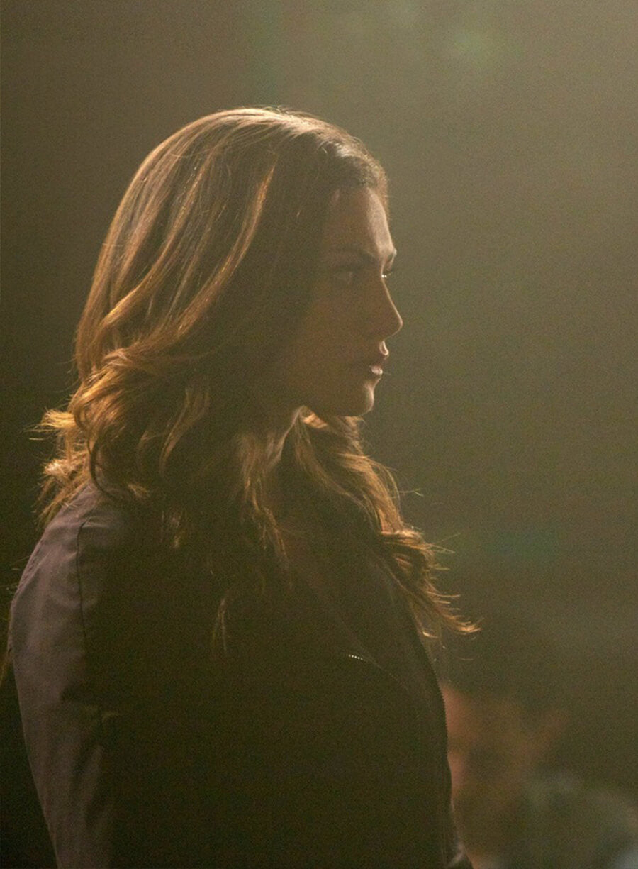 Hayley Marshall The Originals S01 Purple Coat