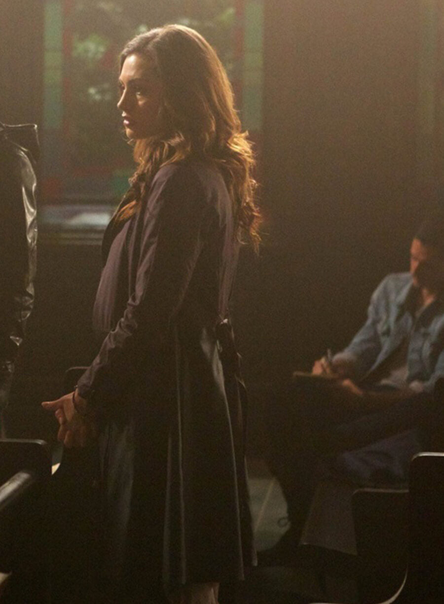 Hayley Marshall The Originals S01 Purple Coat