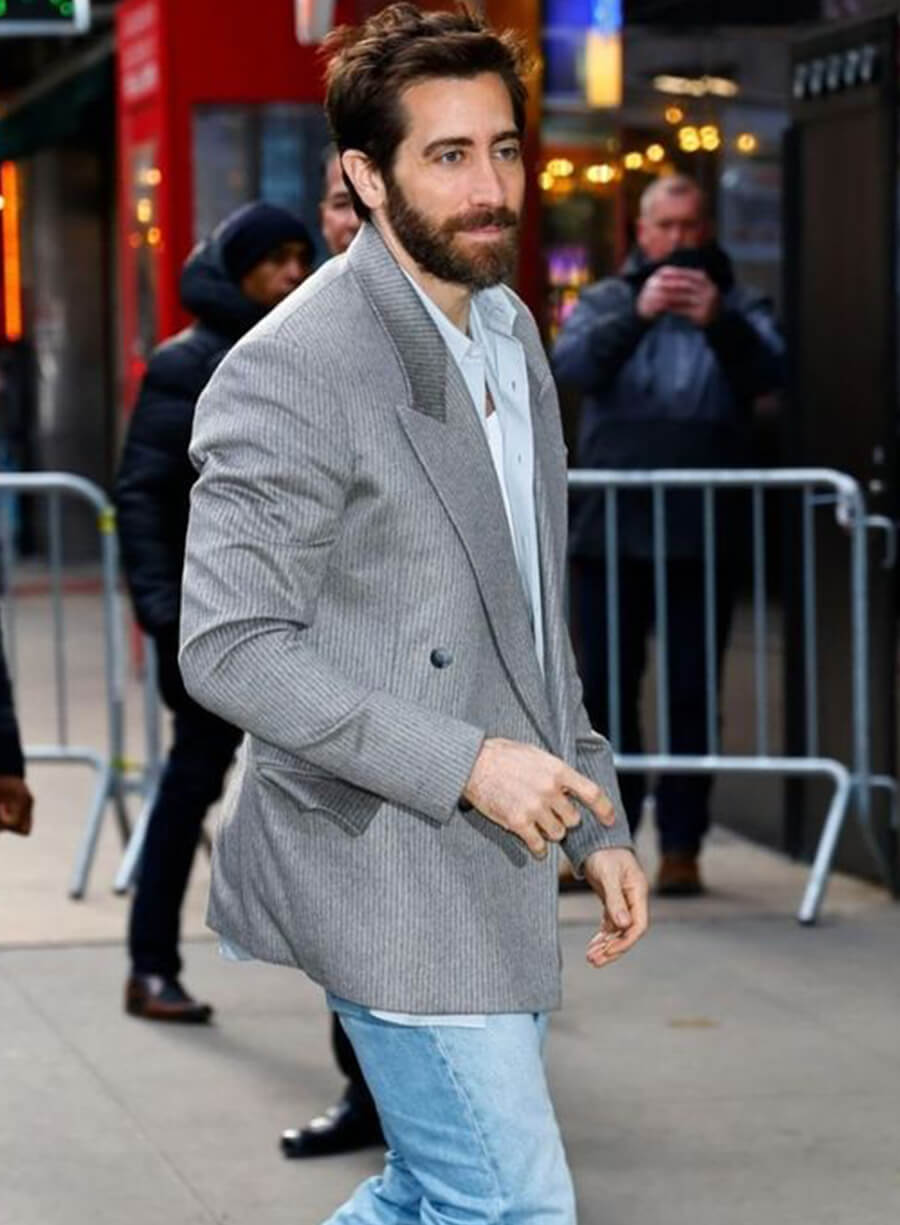 Jake Gyllenhaal Grey Blazer
