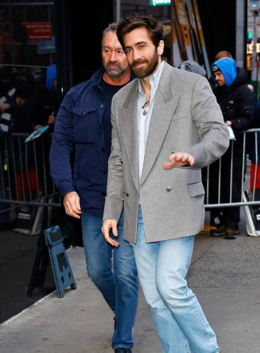 Jake Gyllenhaal Grey Blazer