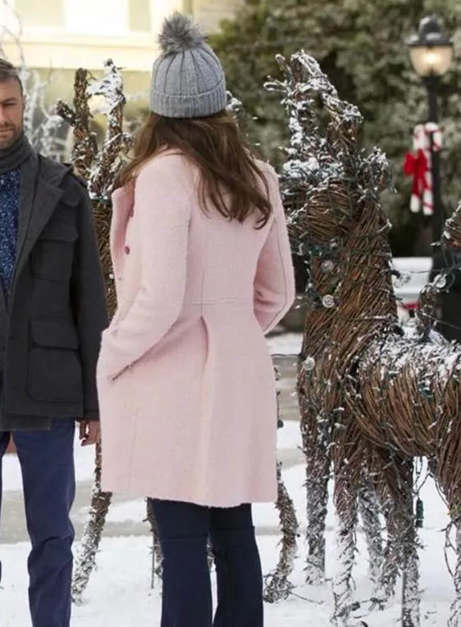 Lauren Graham Gilmore Girls Pink Coat