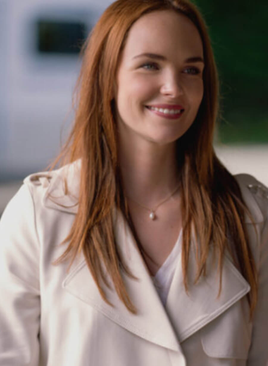 Maggie Sullivan Sullivan’s Crossing White Coat
