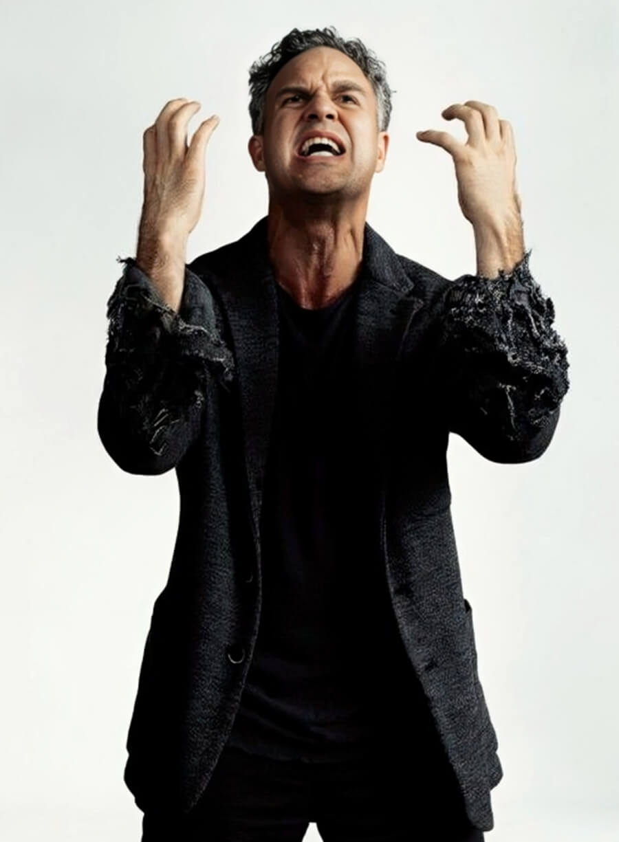 Mark Ruffalo Avengers: Infinity War Black Coat