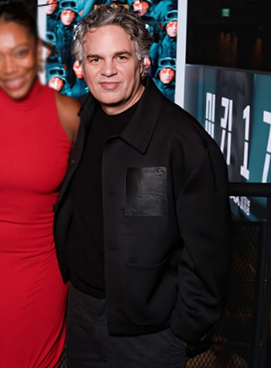 Mark Ruffalo Mickey 17 2025 Black Jacket