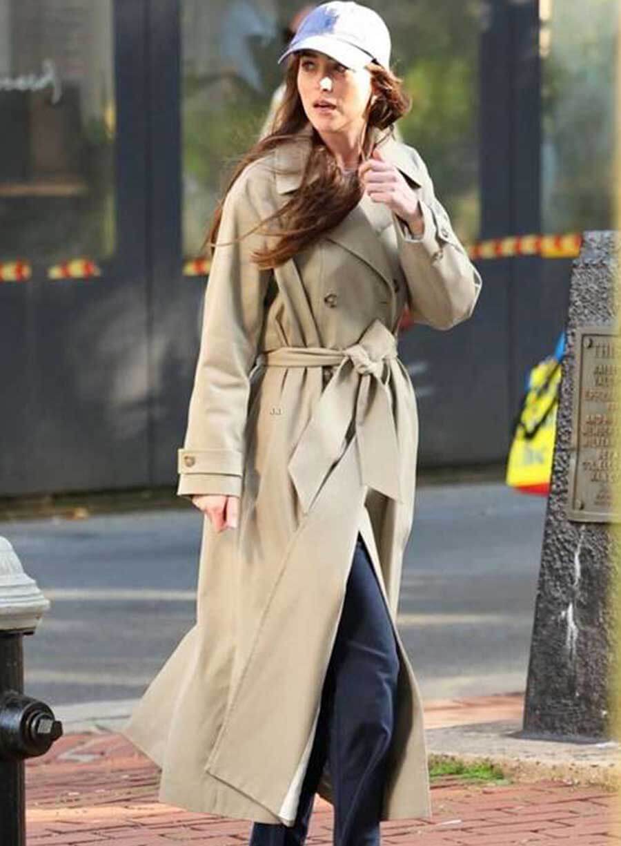 Materialists 2025 Lucy Beige Trench Coat