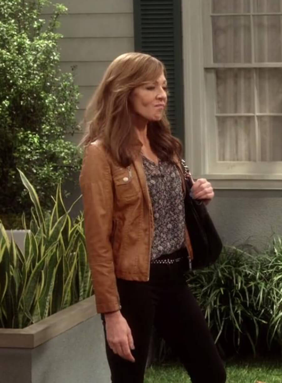 Mom Bonnie Plunkett Brown Leather Jacket