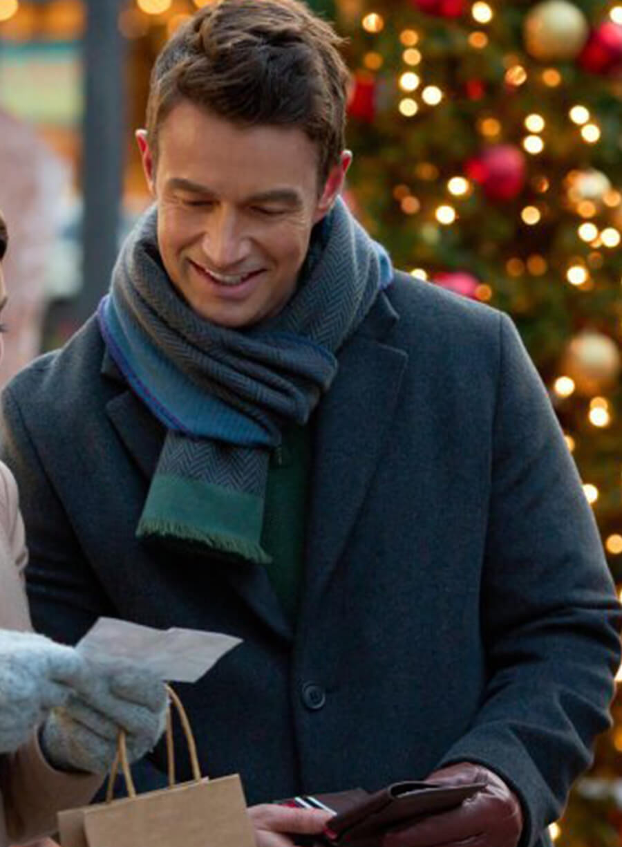 Robert Buckley Twas the Date Before Christmas Grey Coat