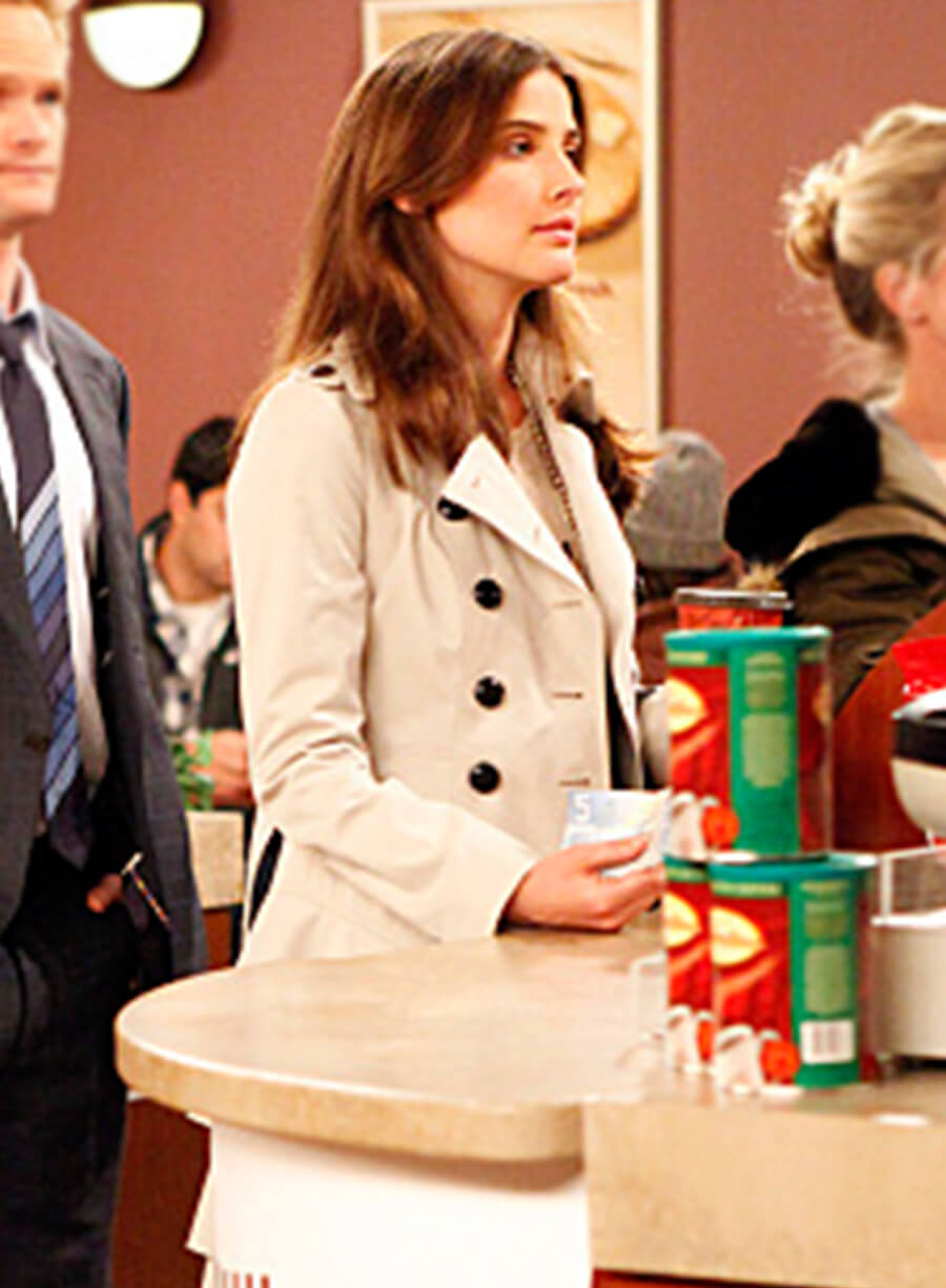 Robin Scherbatsky How I Met Your Mother S05 White Coat