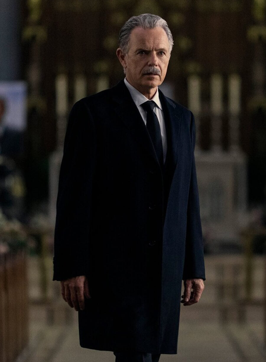 Roderick Usher The Fall of the House of Usher Black Coat