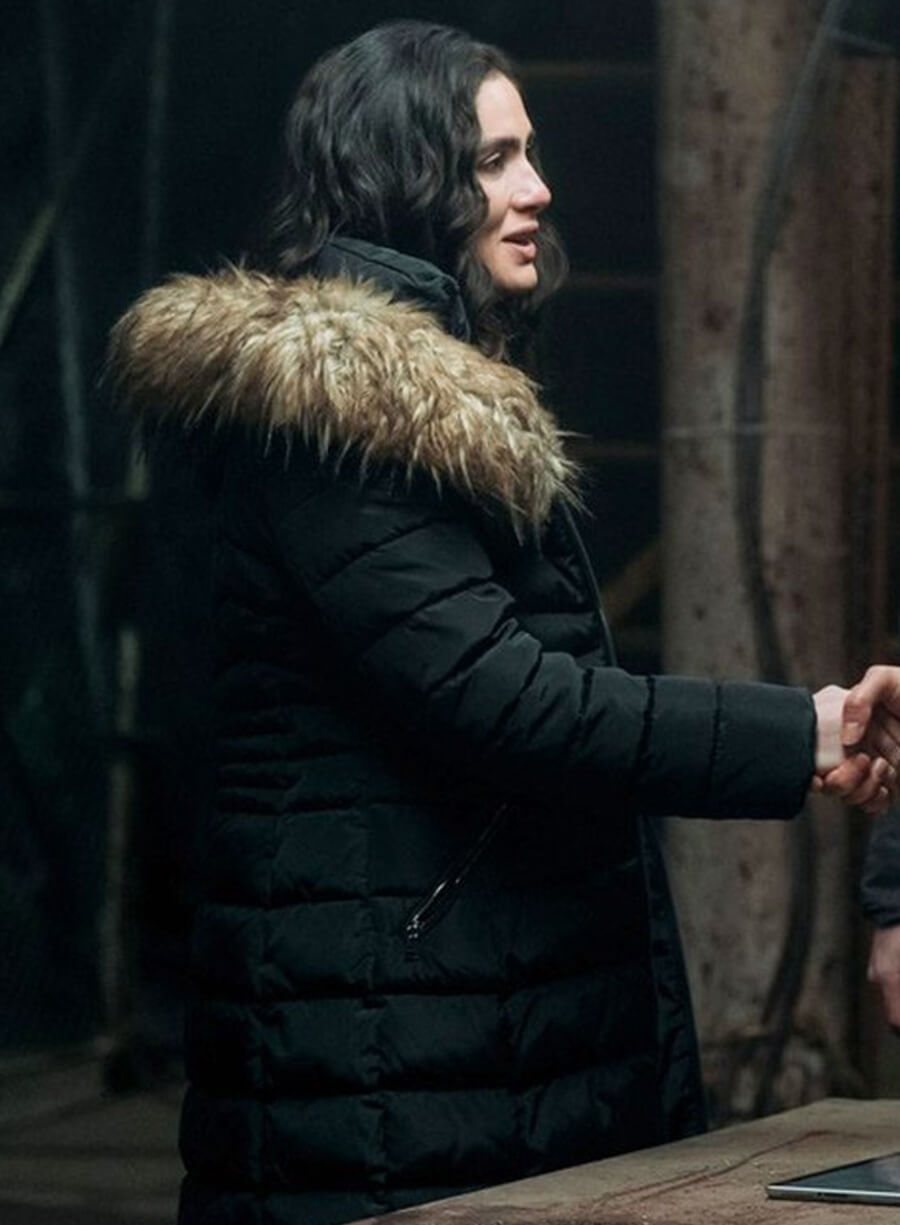 The Night Agent S02 Arienne Mandi Black Puffer Jacket
