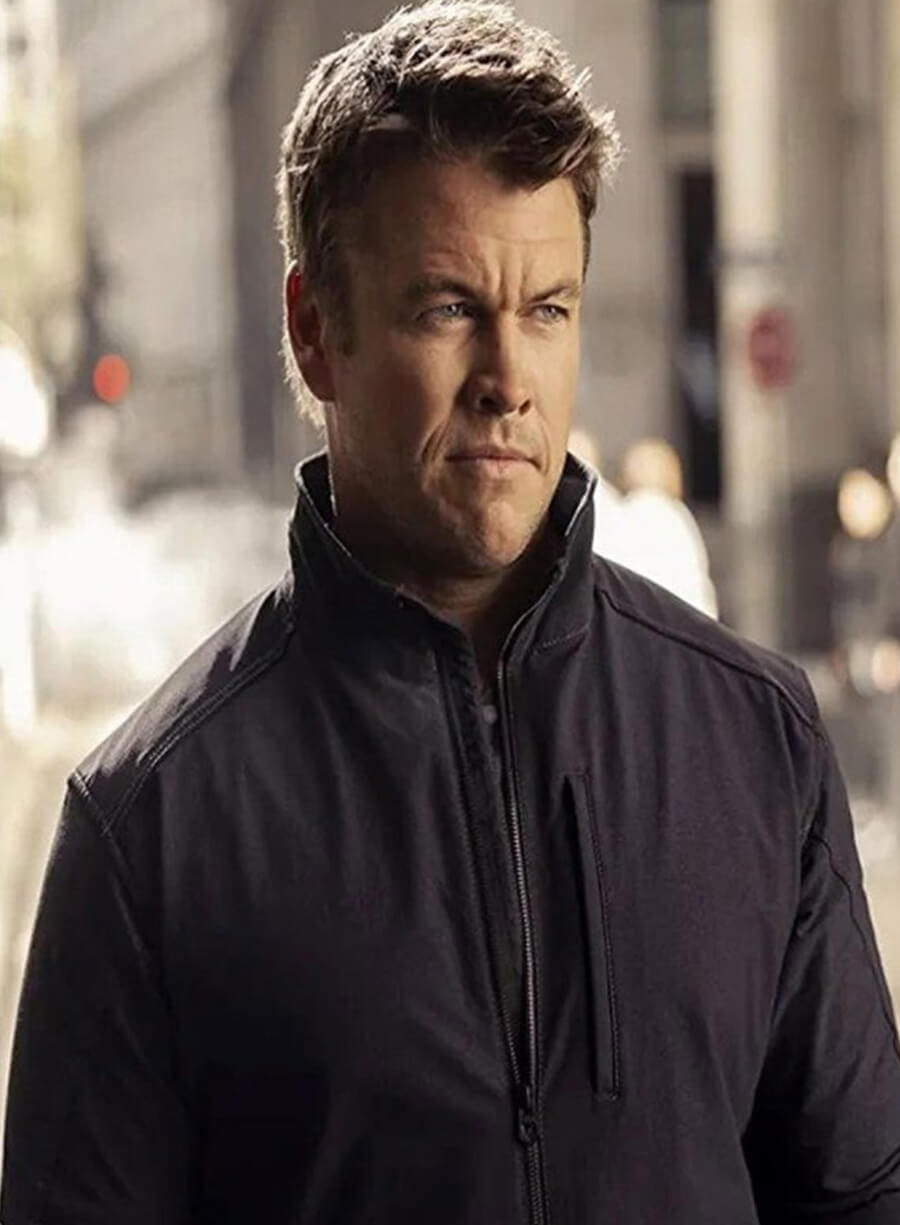 Westworld Season 4 Luke Hemsworth Black Jacket