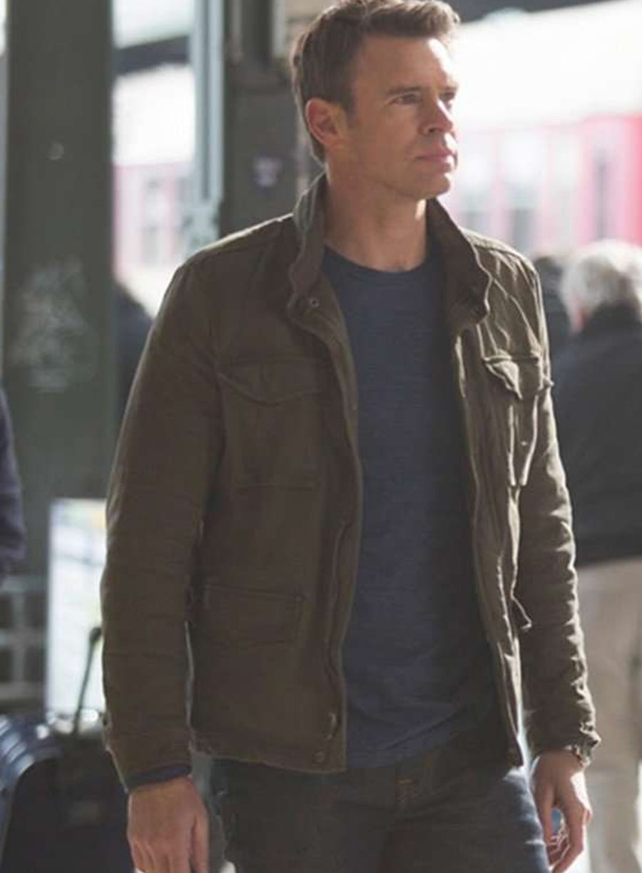 Whiskey Cavalier Will Chase Green Jacket