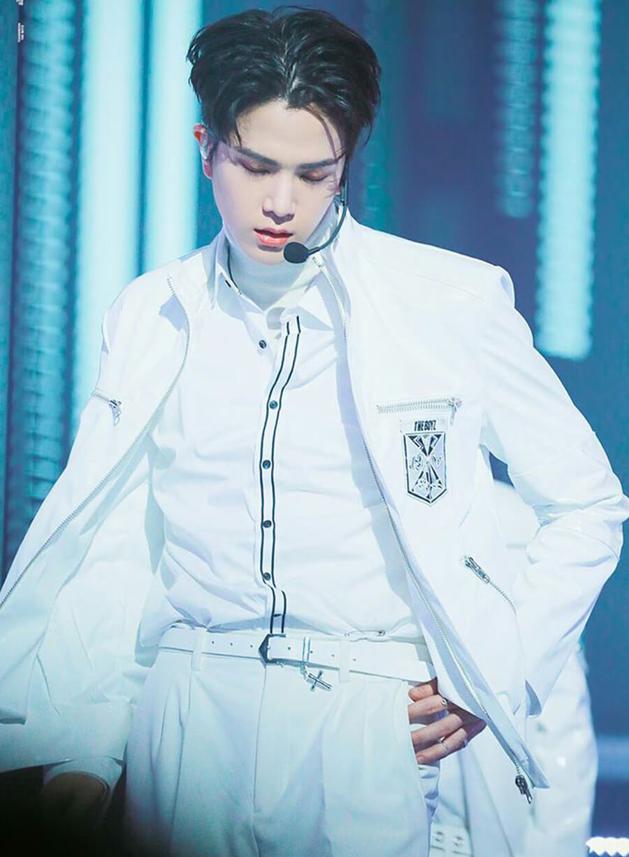 Younghoon The Boyz White Cotton Jacket