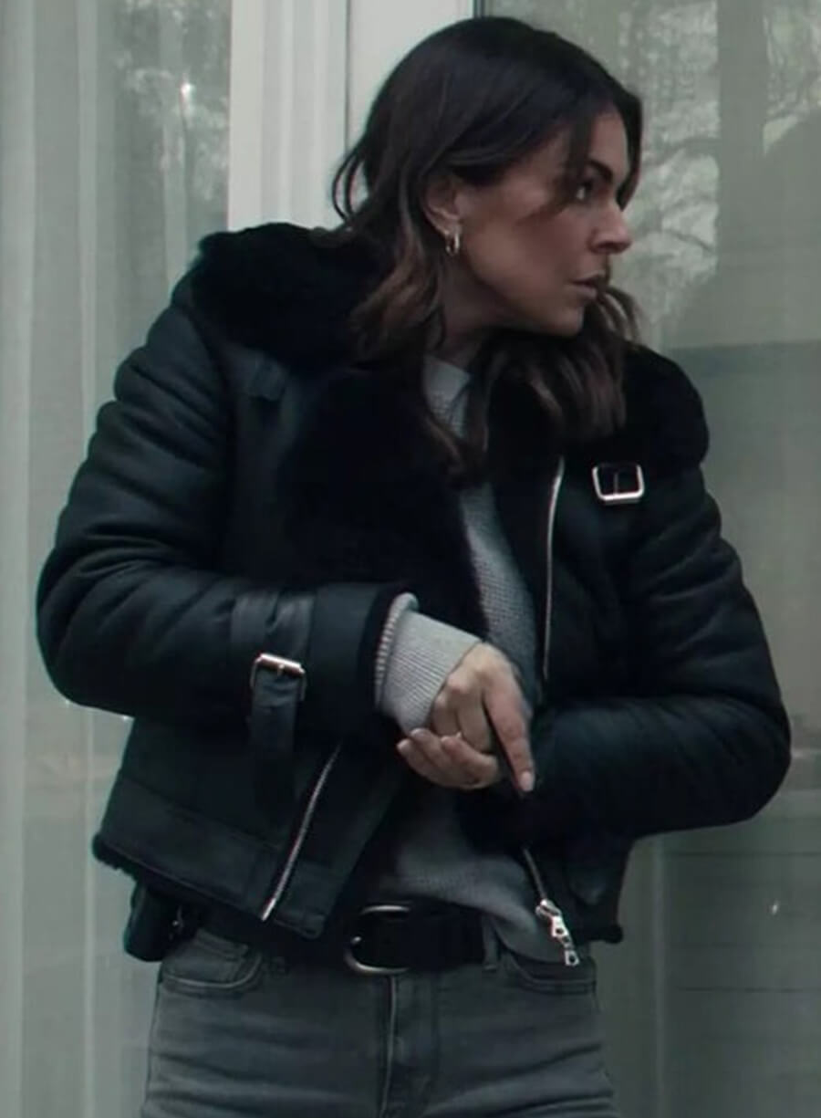 Karla Dixon Reacher S02 Black Shearling Jacket – LeatherJacketMerchant