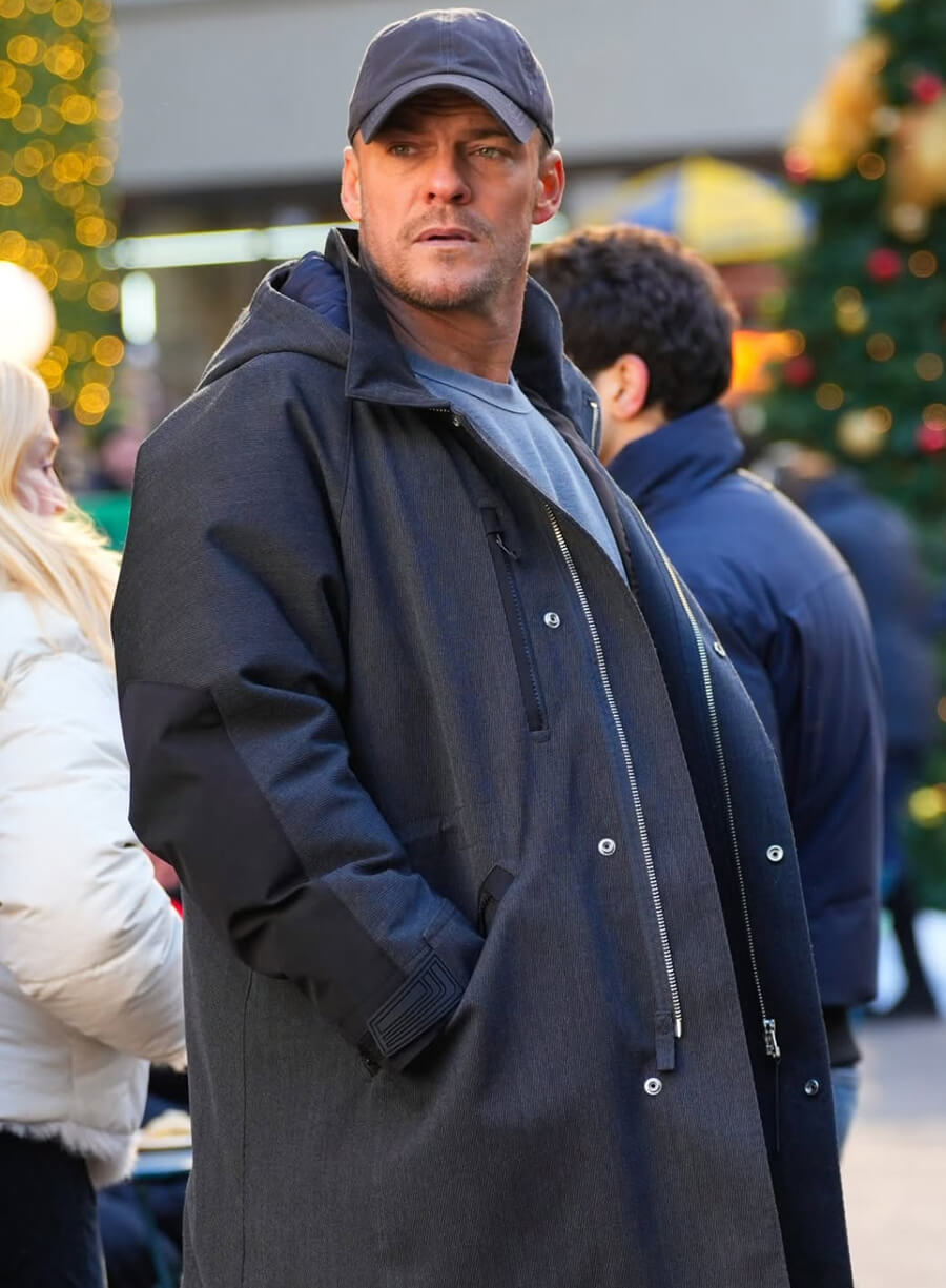 Alan Ritchson The Man with the Bag Black Jacket