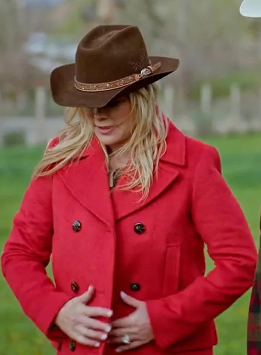 Alison Sweeney Finding Mr. Christmas S02 Red Coat