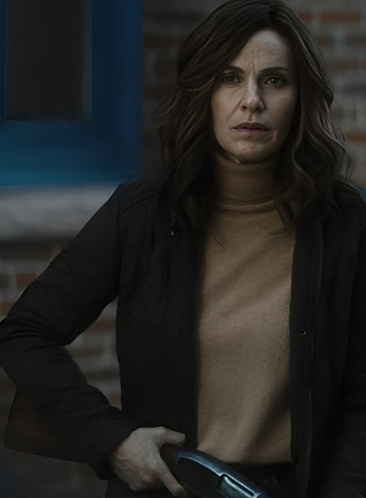  Amy Brenneman The Old Man Tv Series Black Leather Jacket