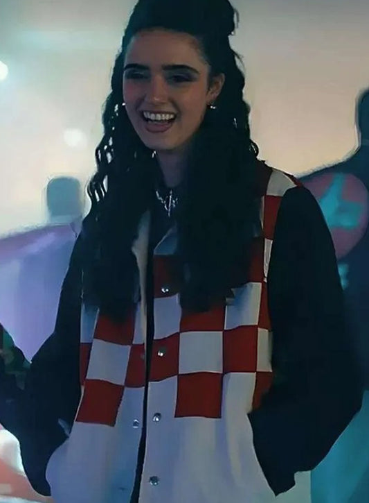 asha-banks-my-fault-london-2025-colorblock-jacket