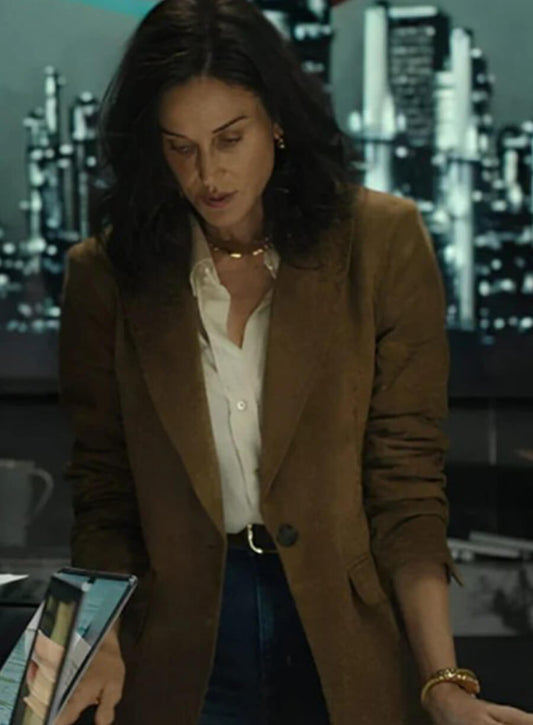 Cami Miller Landman S02 Brown Blazer