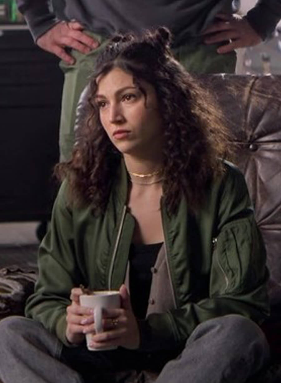 Úrsula Corberó Green Jacket