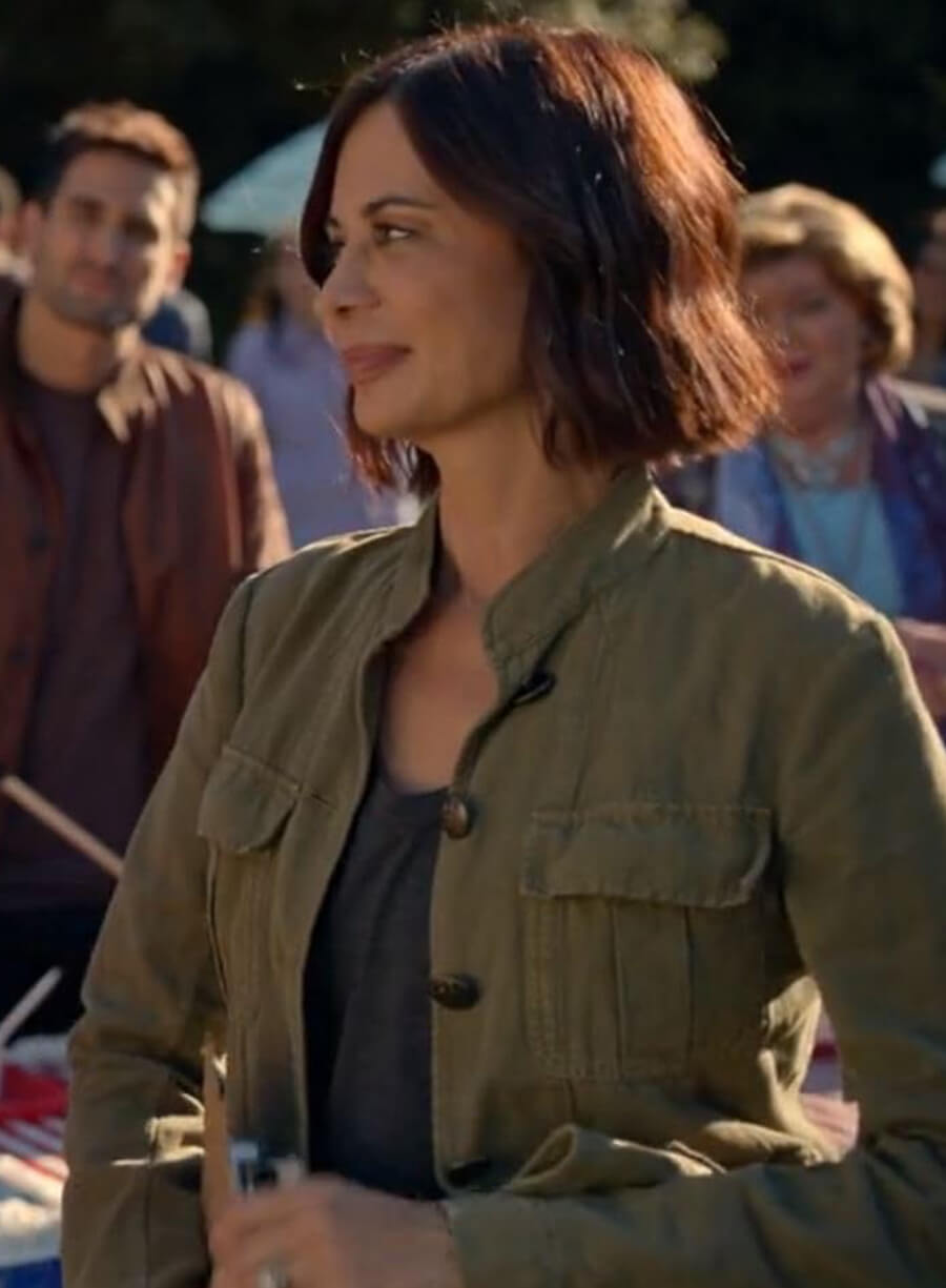 Cassie Nightingale Good Witch S06 Green Jacket