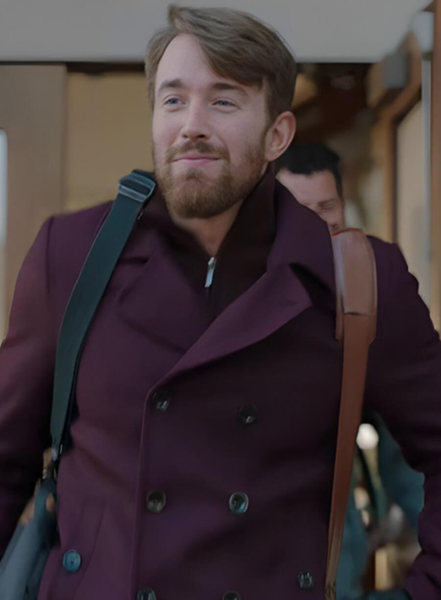 Chandler Massey Mystic Christmas Maroon Peacoat