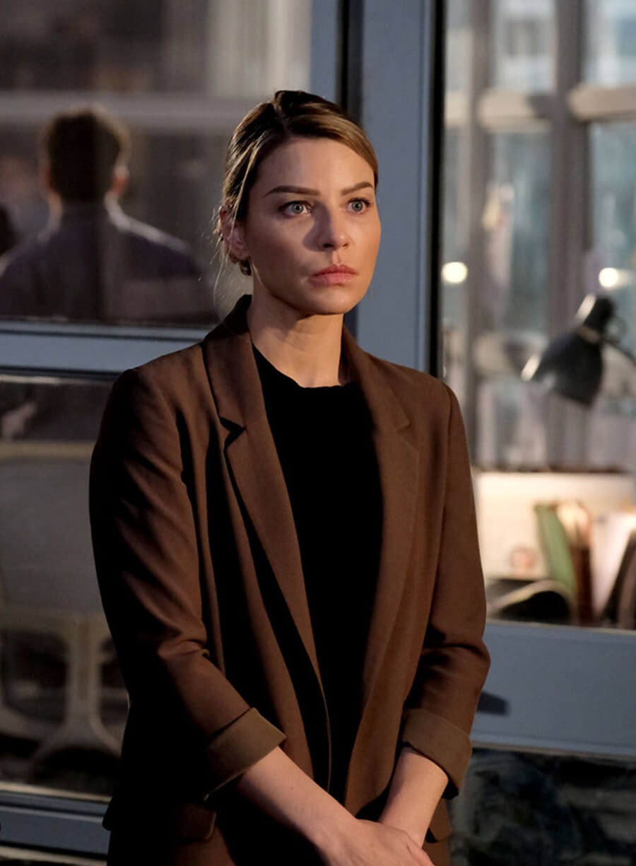 Chloe Decker Lucifer S03 Brown Blazer