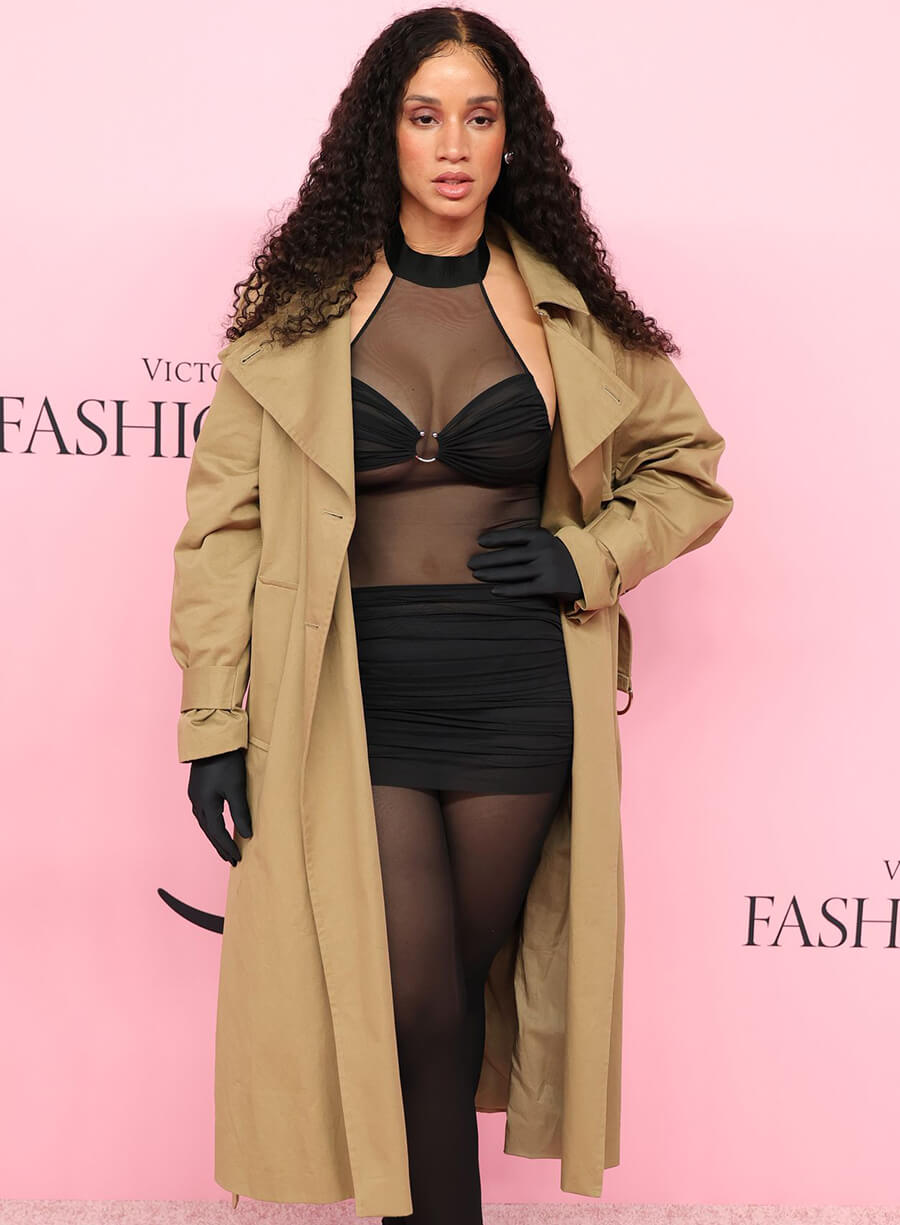Dascha Polanco 2025 Victoria’s Secret Fashion Show Coat