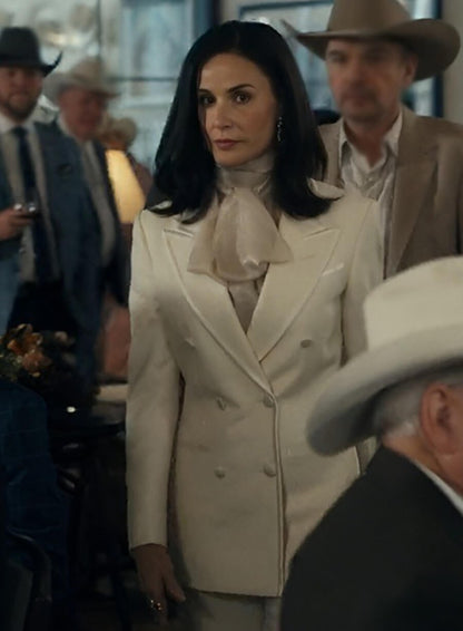 Demi Moore Landman S02 White Blazer