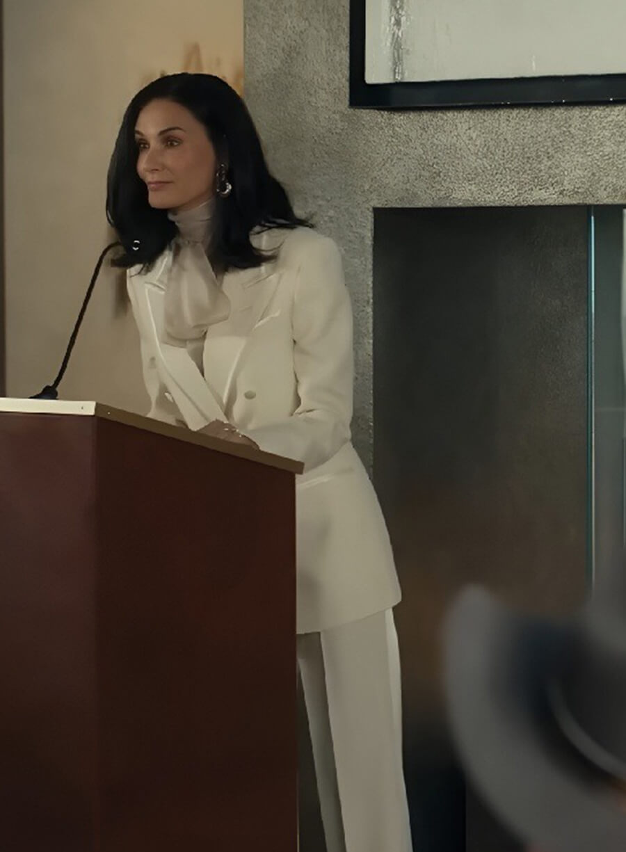 Demi Moore Landman S02 White Blazer