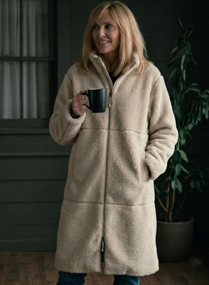 Dutton Ranch S01 Beth Dutton White Sherpa Coat