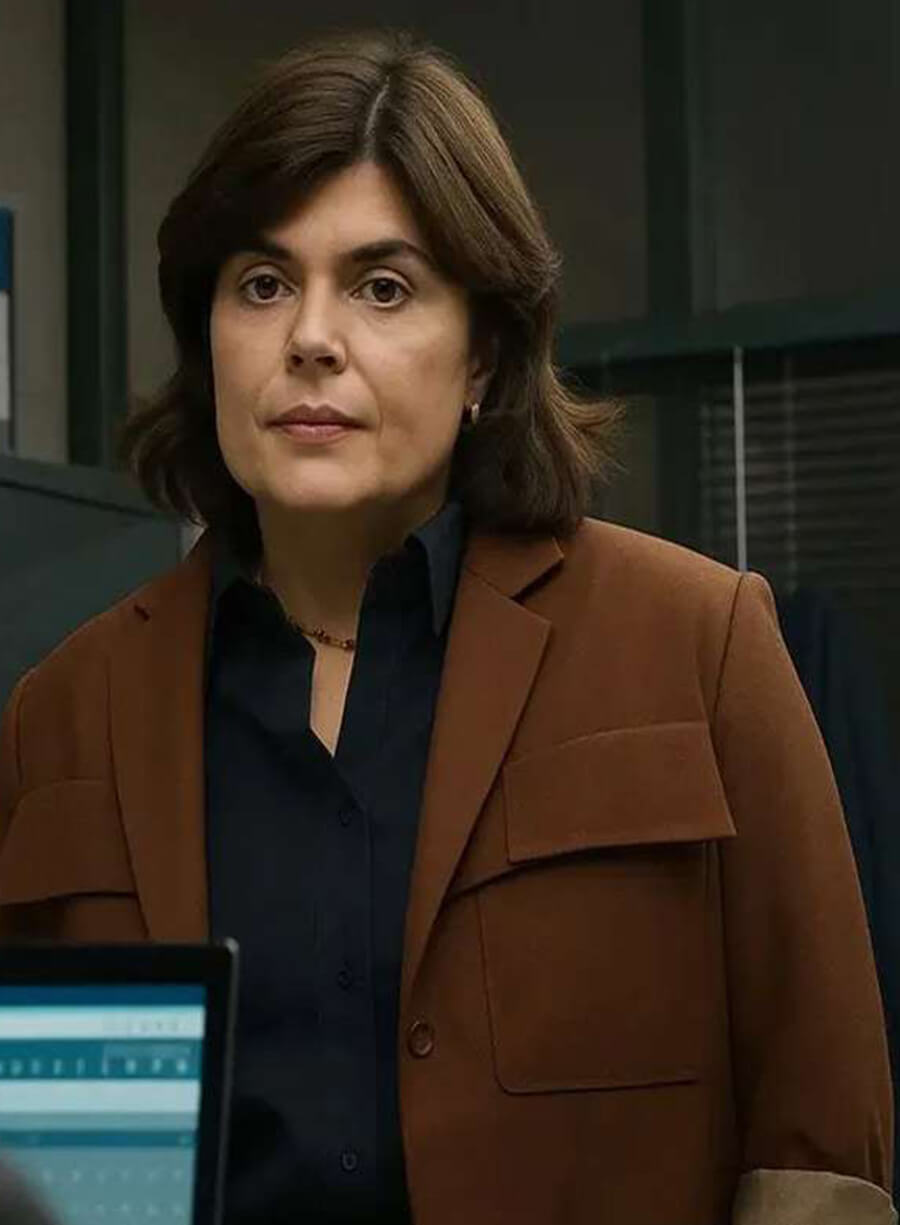 Gwyneth Keyworth Death Valley 2025 Brown Cropped Blazer