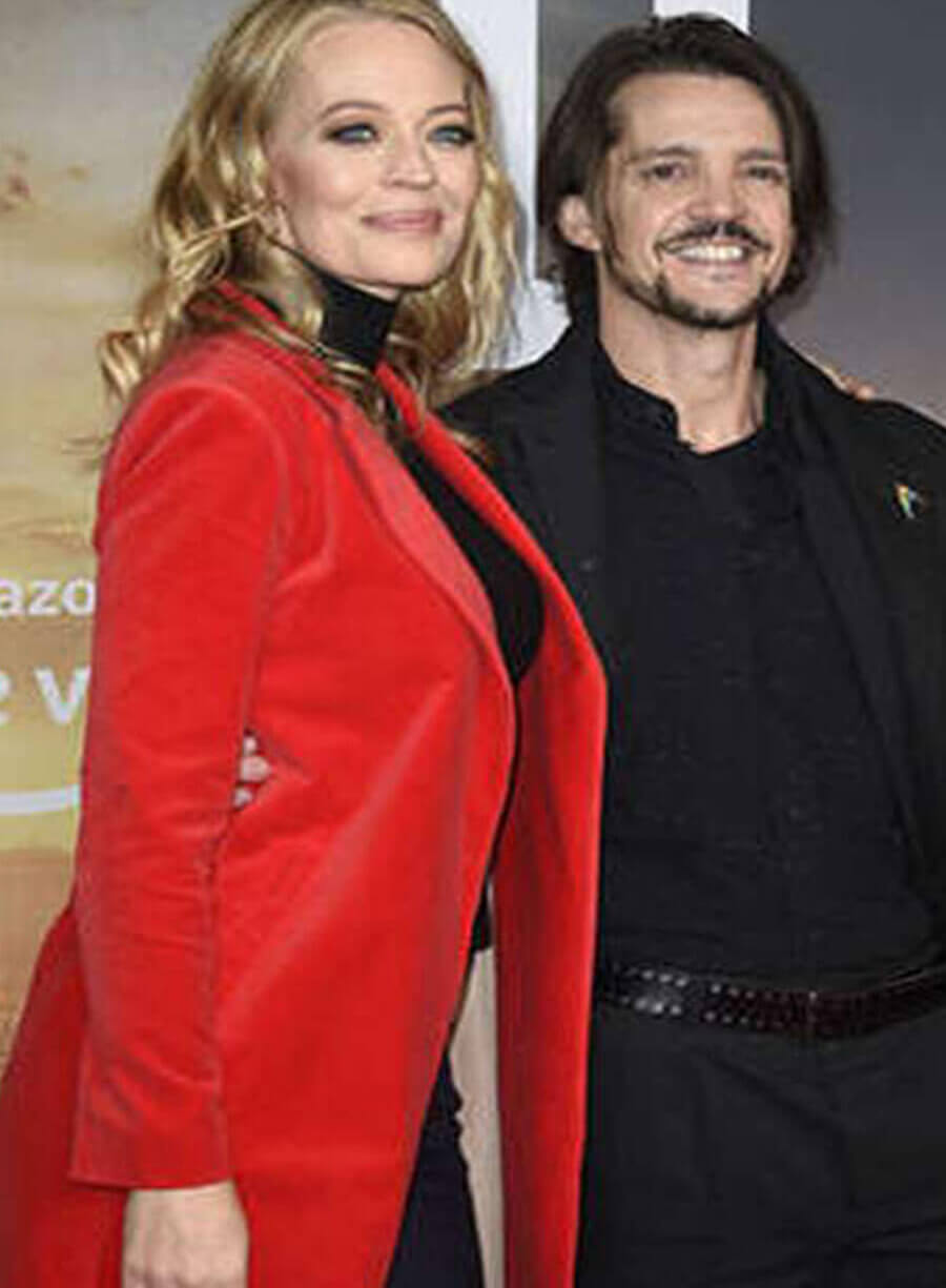 Jeri Ryan Star Trek Picard Red Coat