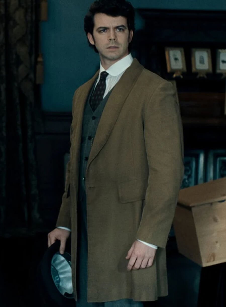 Joey Pollari Monsters S04 Wool Coat