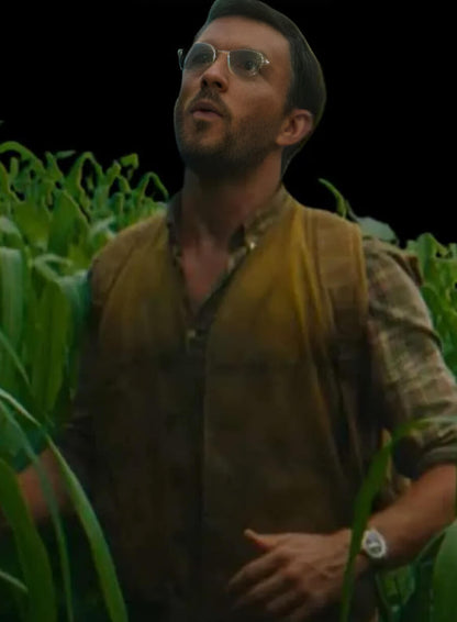 Jonathan Bailey Jurassic World Rebirth Brown Vest