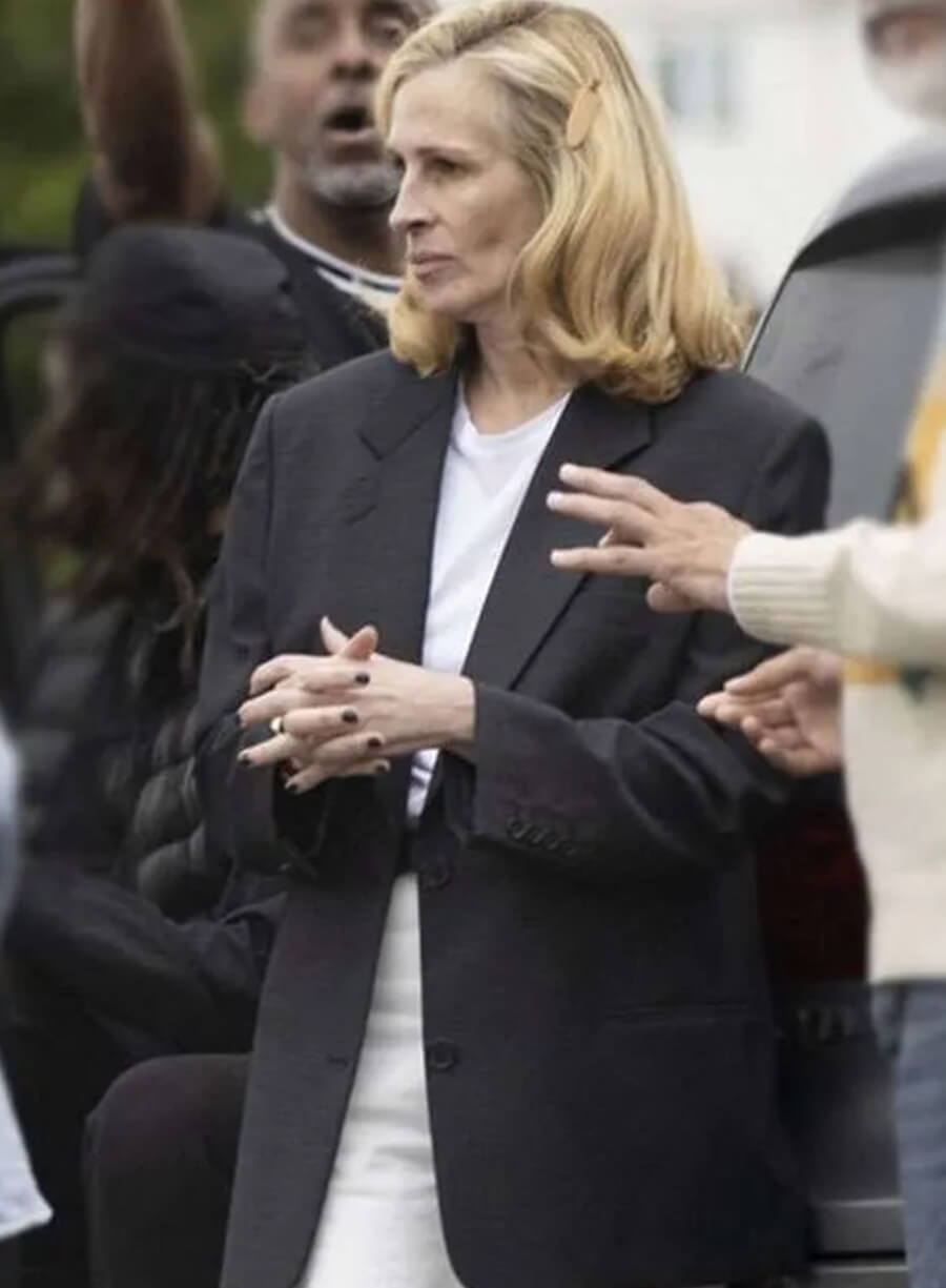 Julia Roberts After the Hunt Black Coat