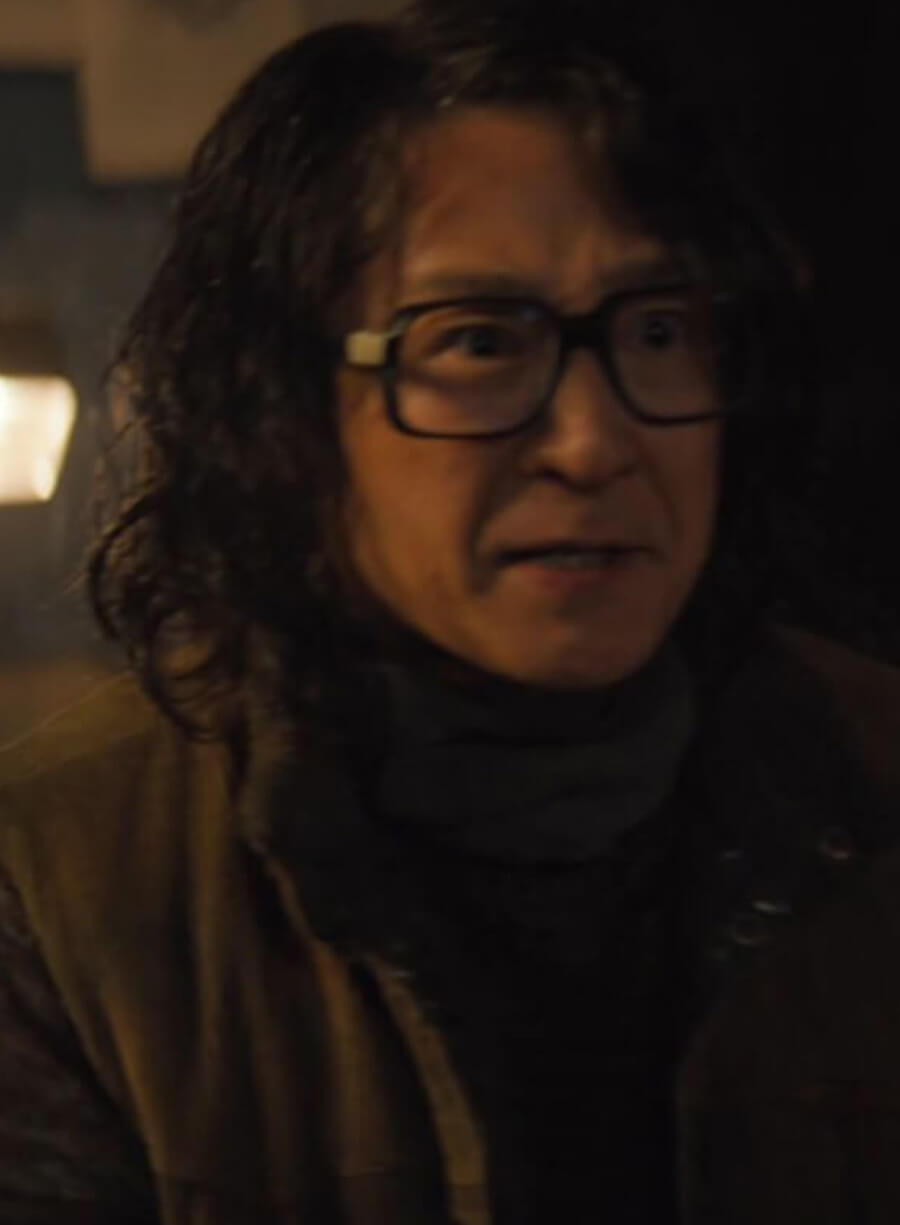 Ke Huy Quan The Electric State 2025 Brown Vest