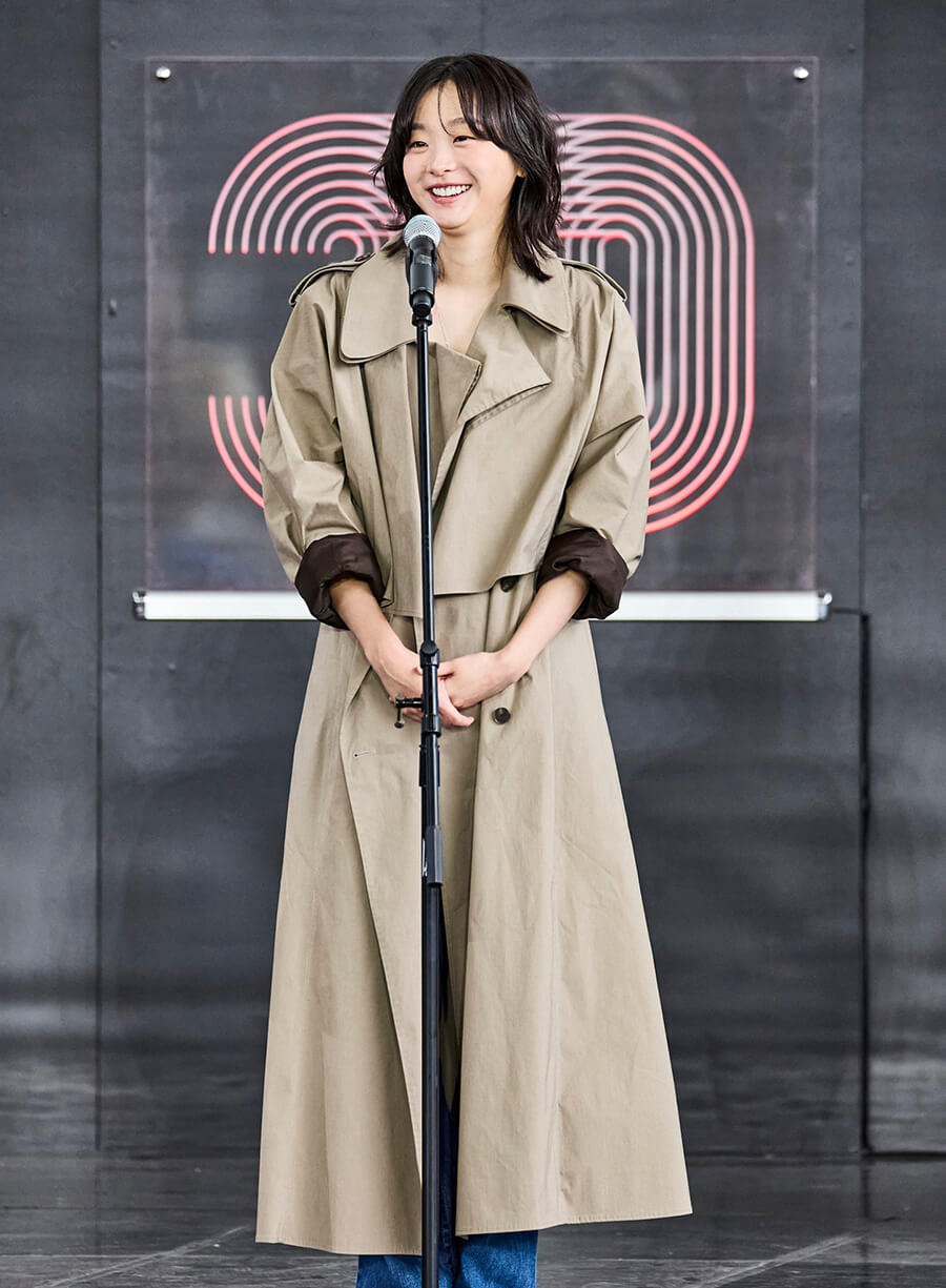Kim Da-mi The Great Flood Trench Coat