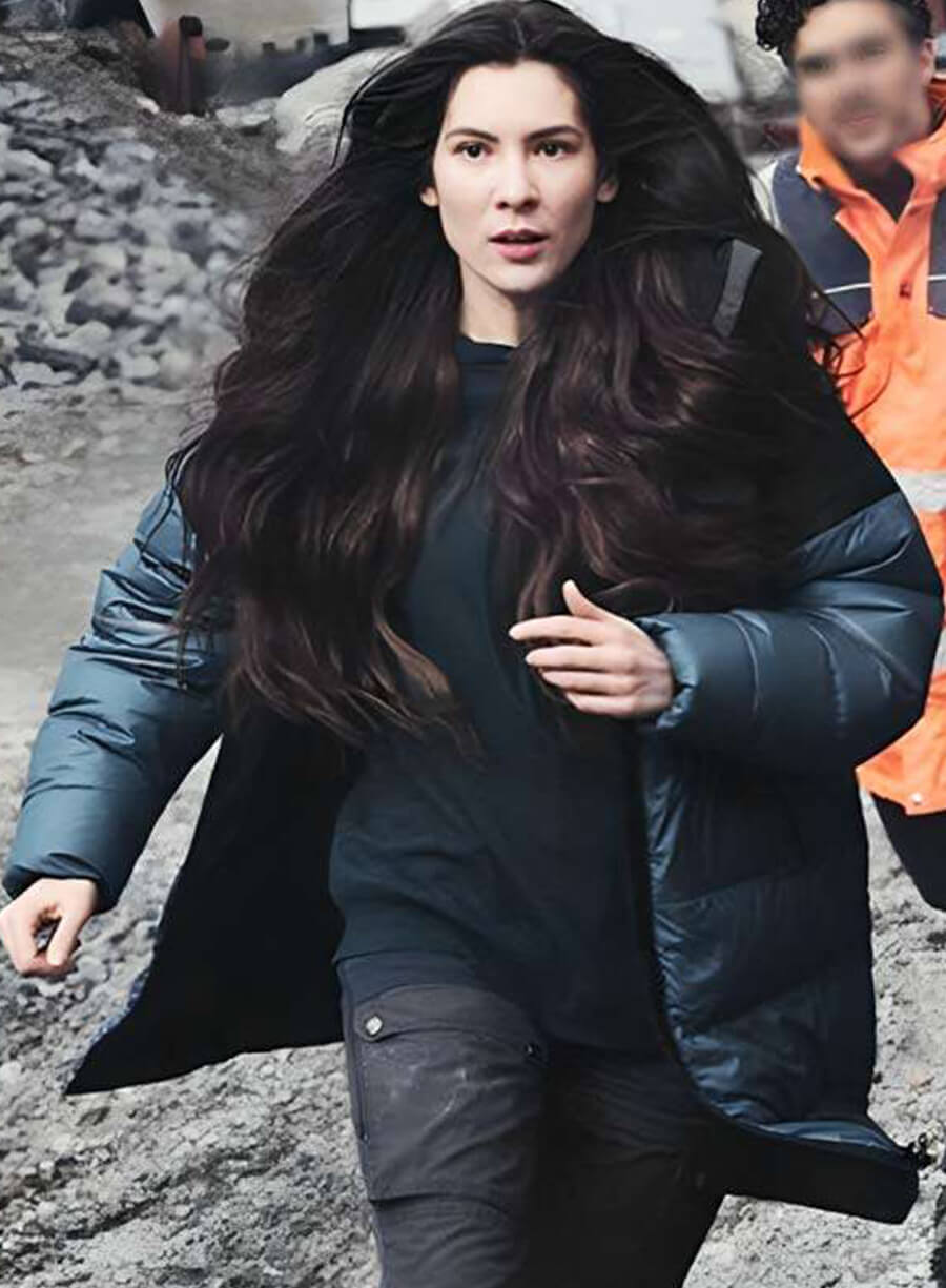 Léonie Vincent The Glass Dome S01 Puffer Jacket