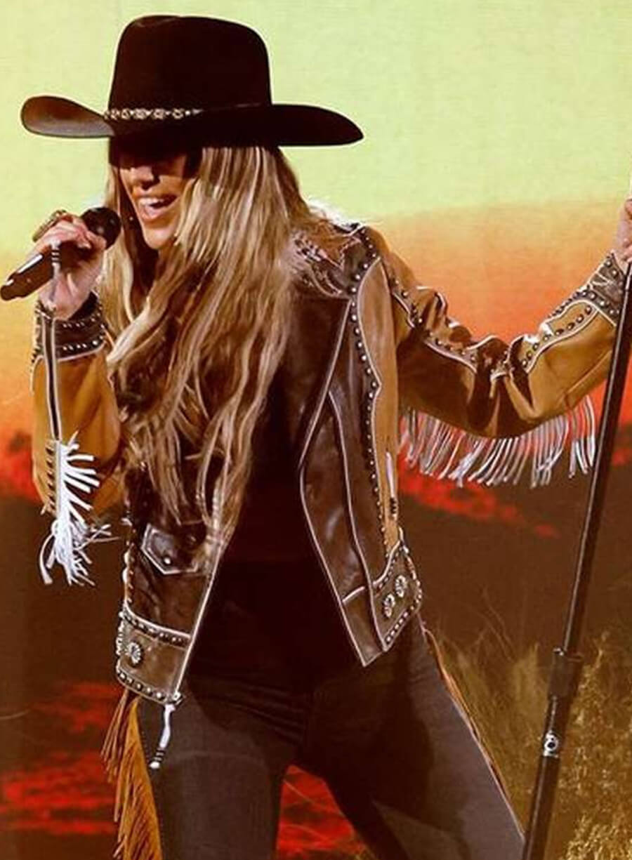 Lainey Wilson People’s Choice Awards Brown Leather Jacket